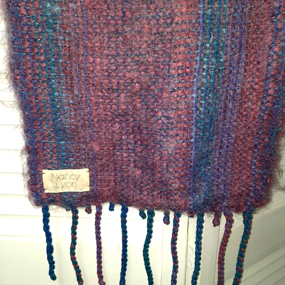 Nancy Lyon scarf - Picture 1 of 3